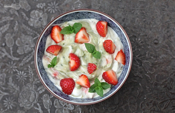 vispilanviema_avokado_mansikka_jogurtti1