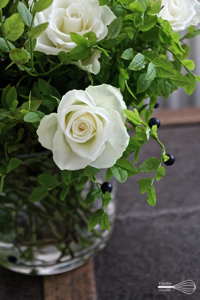 vispilänviemää_mustikkaruusukimppu