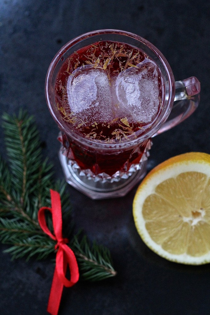 Raikas joulumocktail